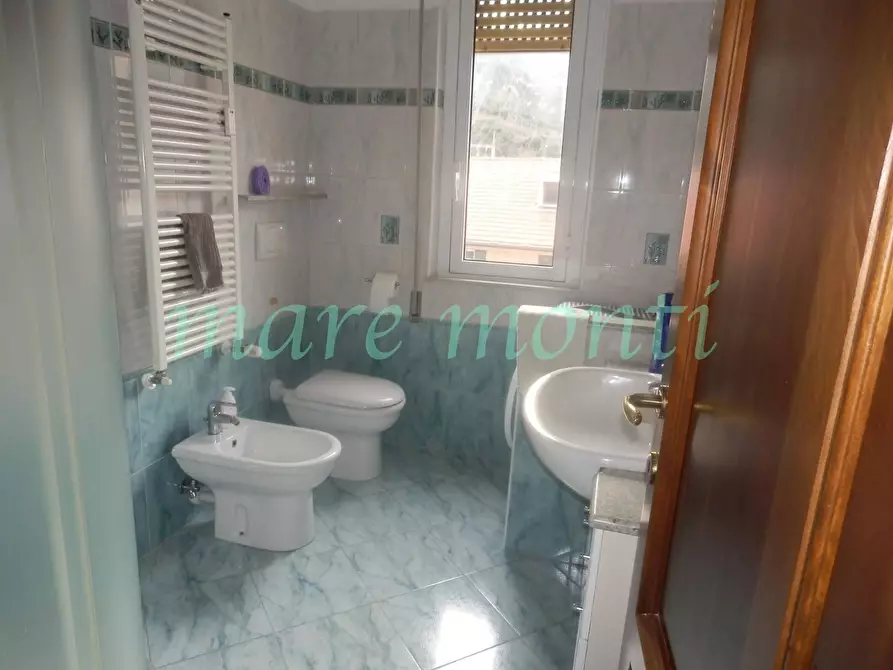 Immagine 19 di Appartamento in vendita  in via crispi a Savona