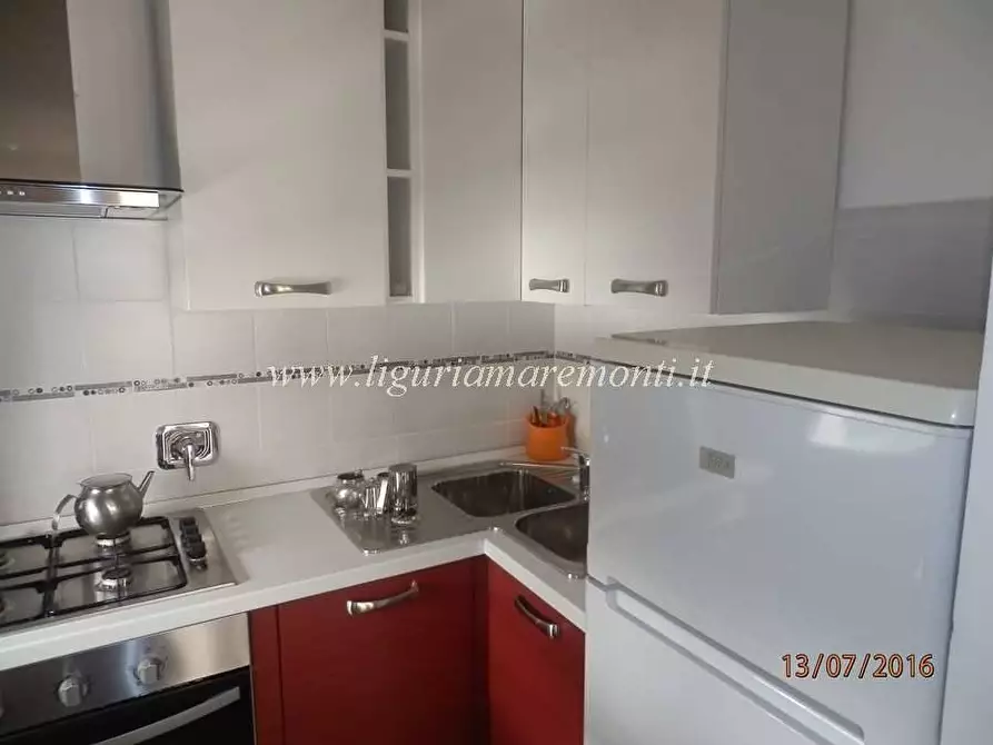 Immagine 4 di Appartamento in affitto  in via bazzino a Savona