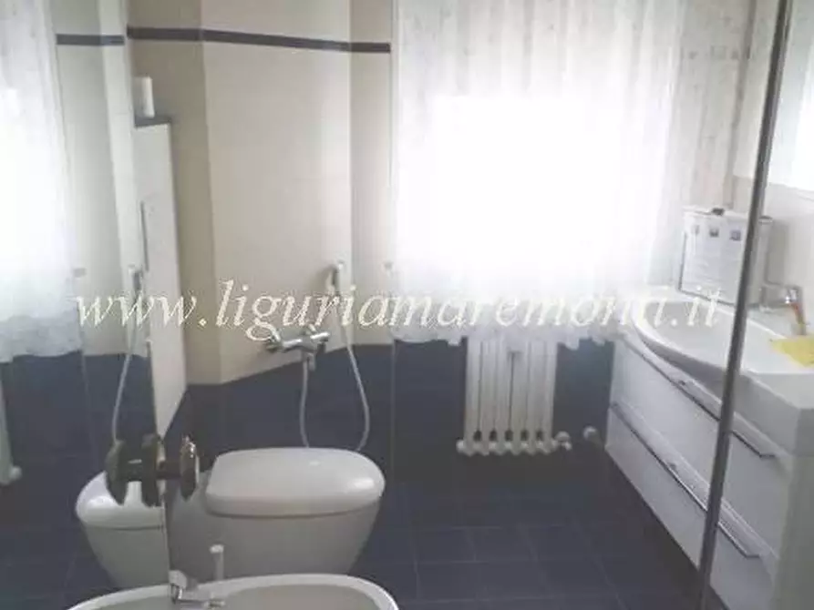 Immagine 7 di Appartamento in affitto  in via bazzino a Savona