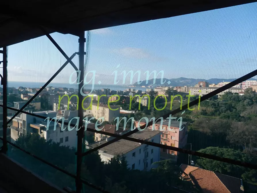 Immagine 8 di Appartamento in vendita  in via lanzone a Savona