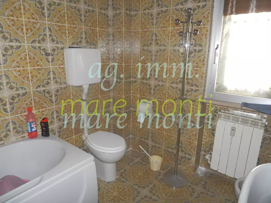 Immagine 11 di Appartamento in vendita  in via lanzone a Savona