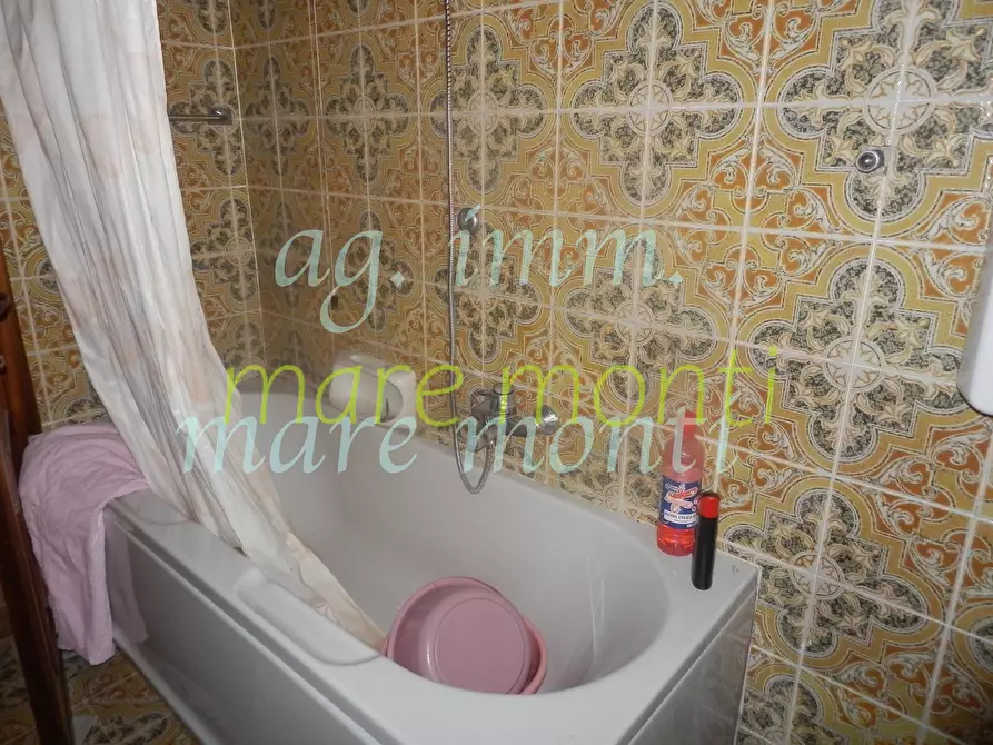 Immagine 12 di Appartamento in vendita  in via lanzone a Savona