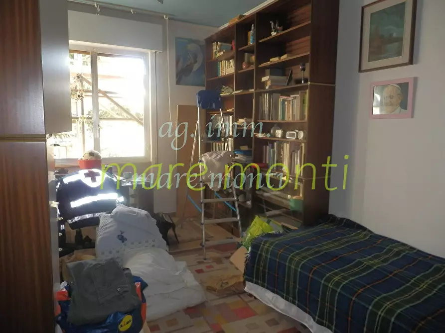 Immagine 15 di Appartamento in vendita  in via lanzone a Savona