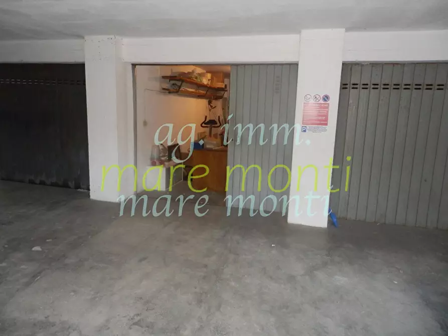 Immagine 25 di Appartamento in vendita  in via lanzone a Savona