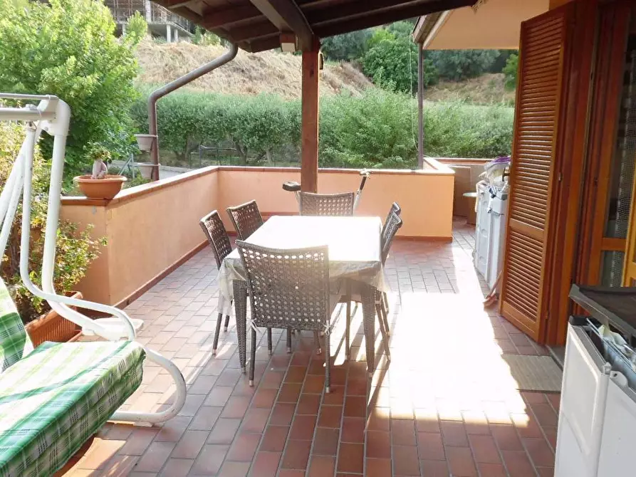 Immagine 5 di Villa in vendita  a Martinsicuro