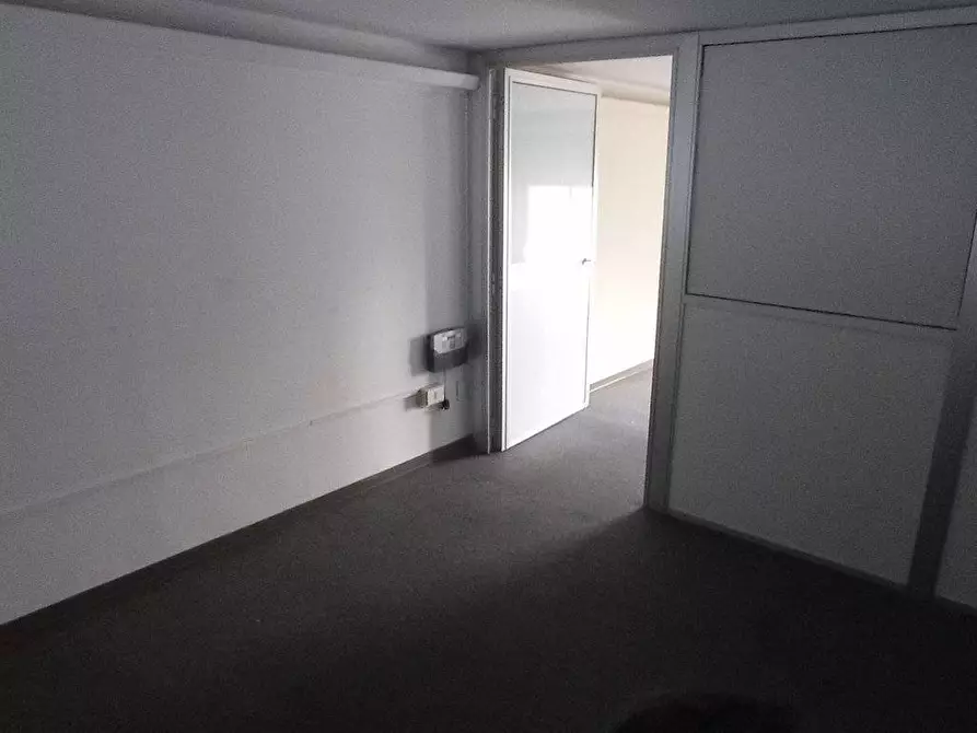 Immagine 18 di Ufficio in affitto  in Via Toscana a San Benedetto Del Tronto