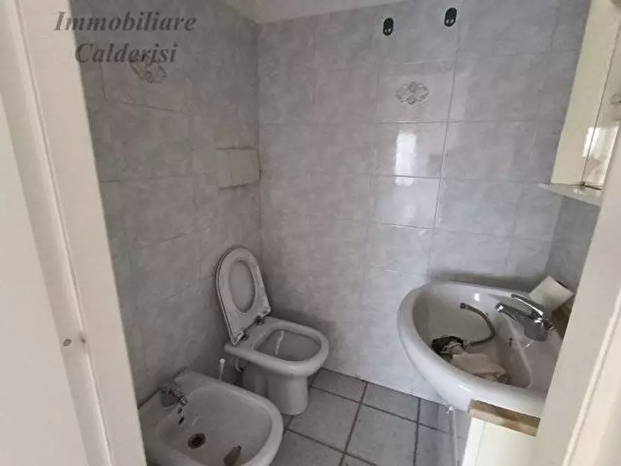 Immagine 18 di Appartamento in vendita  in Via Cilea a Grottammare