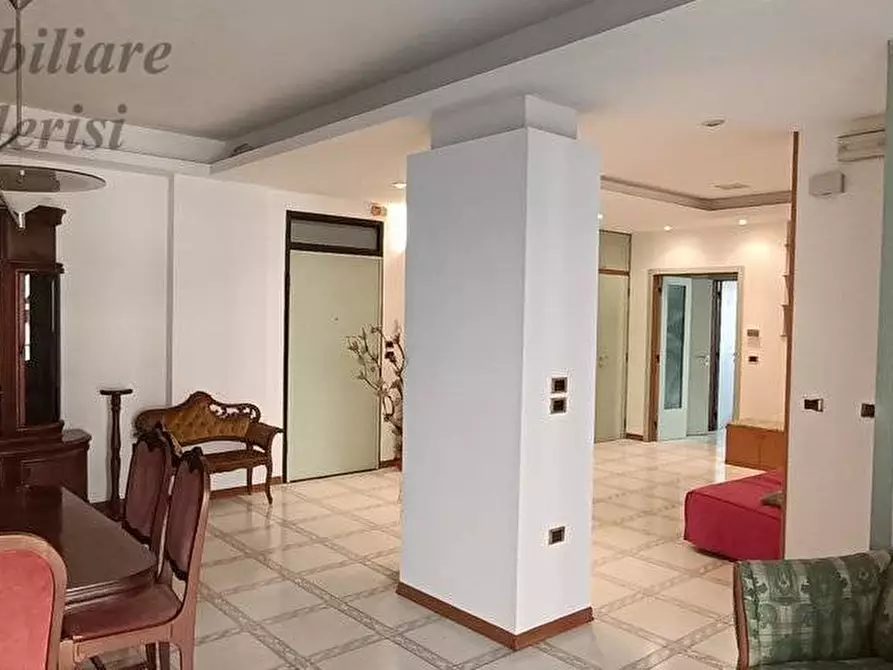 Immagine 7 di Appartamento in vendita  in Viale De Gasperi a San Benedetto Del Tronto