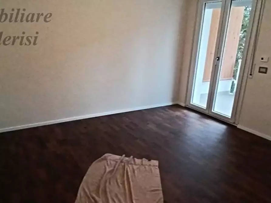 Immagine 23 di Villetta a schiera in vendita  a Grottammare