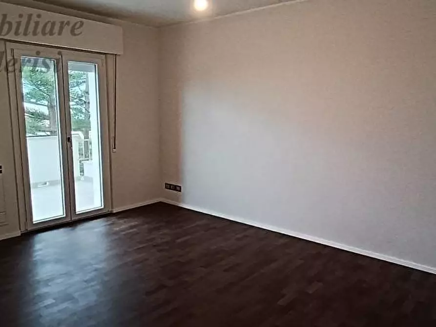 Immagine 27 di Villetta a schiera in vendita  a Grottammare