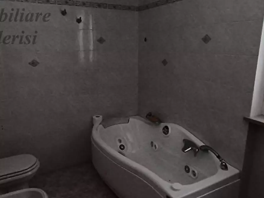 Immagine 30 di Appartamento in vendita  in Via Fusinato a San Benedetto Del Tronto