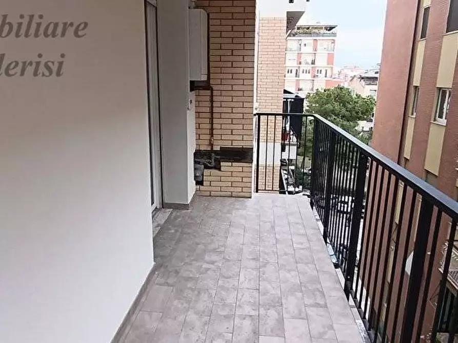 Immagine 17 di Appartamento in vendita  in Viale De Gasperi a San Benedetto Del Tronto