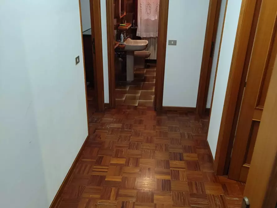 Immagine 10 di Appartamento in vendita  in Contrada Collenavicchio a Monteprandone