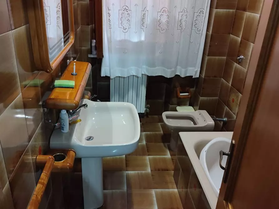 Immagine 11 di Appartamento in vendita  in Contrada Collenavicchio a Monteprandone