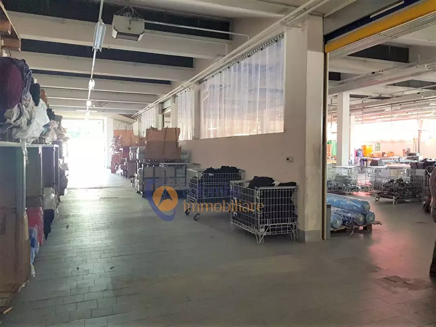 Immagine 20 di Capannone industriale in vendita  in via F.lli Bandiera a Olgiate Olona