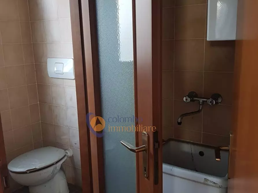 Immagine 8 di Laboratorio in vendita  in Via Gerbone a Busto Arsizio