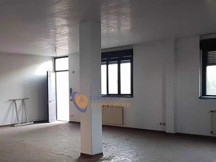 Immagine 9 di Laboratorio in vendita  in Via Gerbone a Busto Arsizio