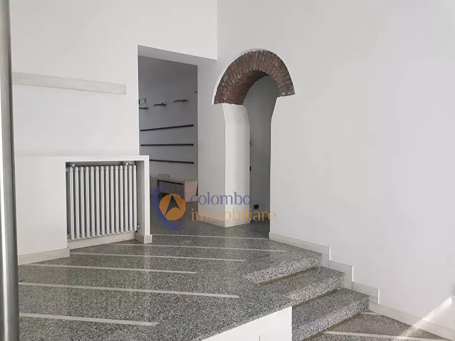 Immagine 12 di Ufficio in affitto  in via Carducci a Busto Arsizio