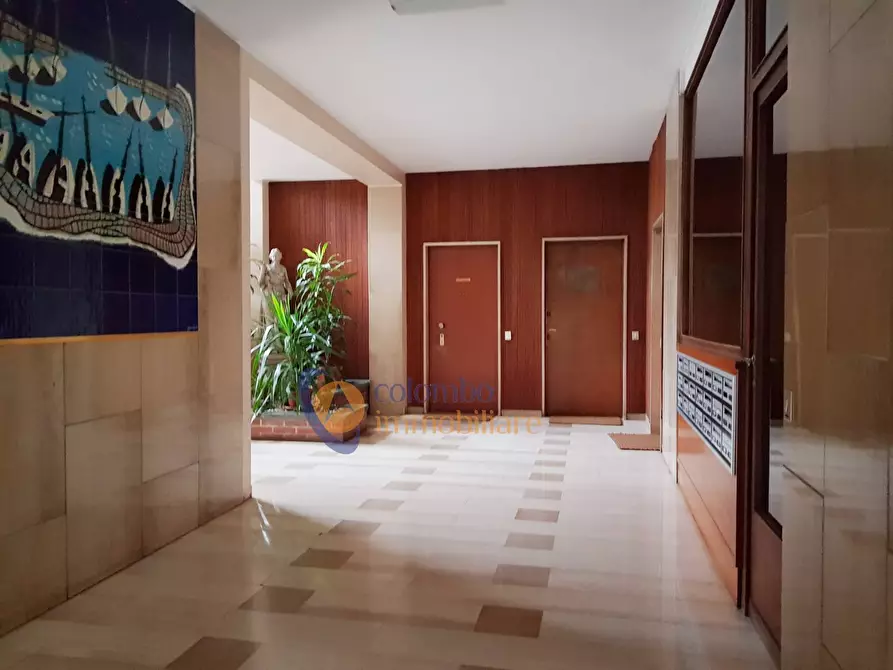 Immagine 5 di Ufficio in affitto  in via G. Mameli a Busto Arsizio