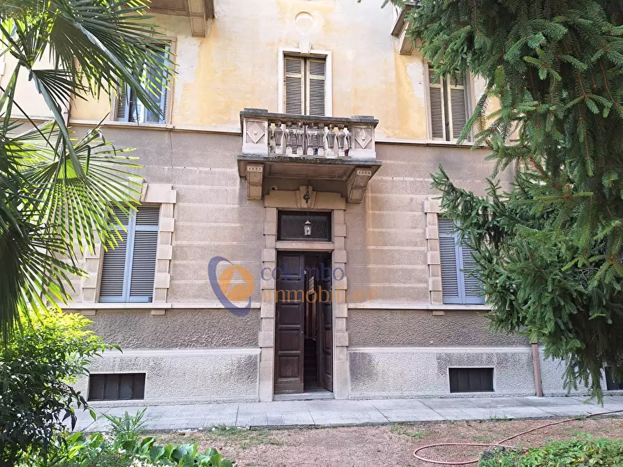 Immagine 8 di Appartamento in vendita  in viale Armando Diaz a Busto Arsizio