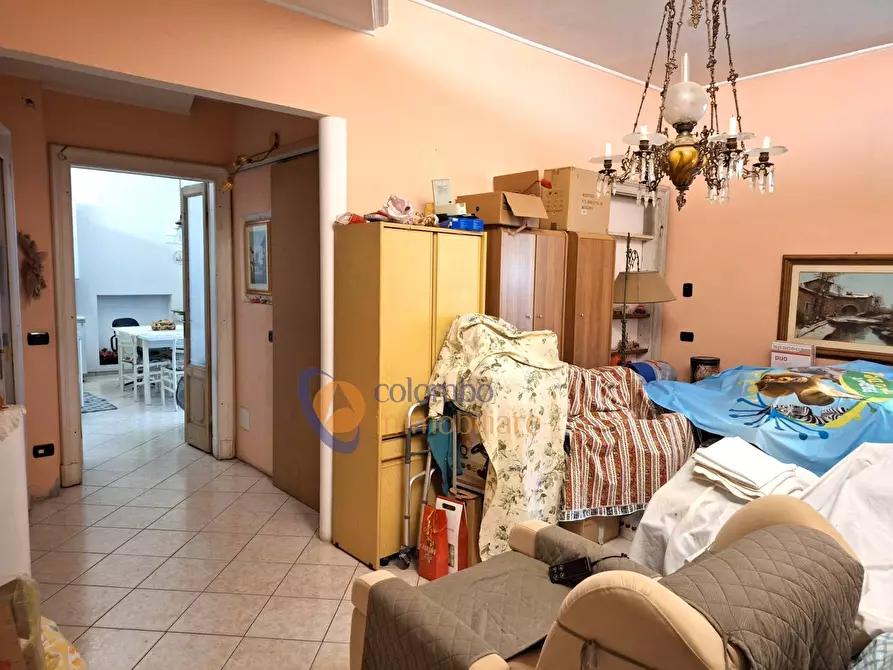 Immagine 17 di Appartamento in vendita  in viale Armando Diaz a Busto Arsizio