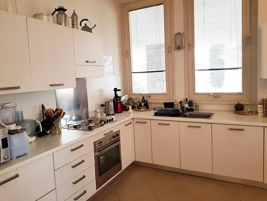 Immagine 10 di Appartamento in vendita  in via Ponzella a Busto Arsizio