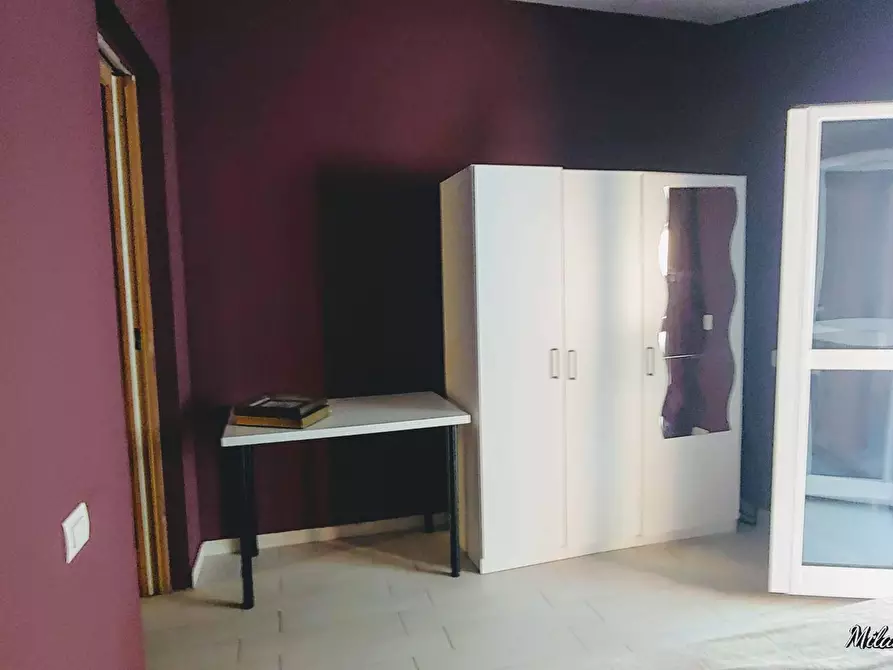 Immagine 22 di Appartamento in affitto  in Via Giovita Scalvini a Milano