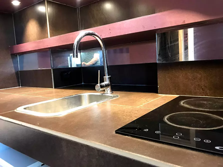 Immagine 24 di Appartamento in affitto  in Via Marghera a Milano