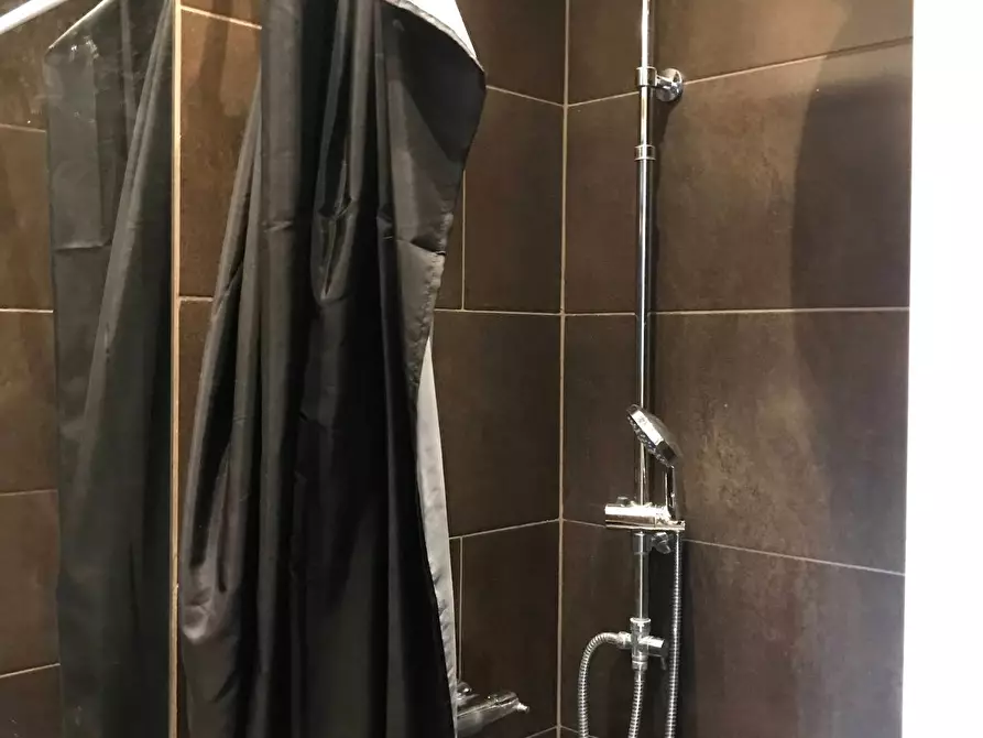 Immagine 25 di Appartamento in affitto  in Via Marghera a Milano