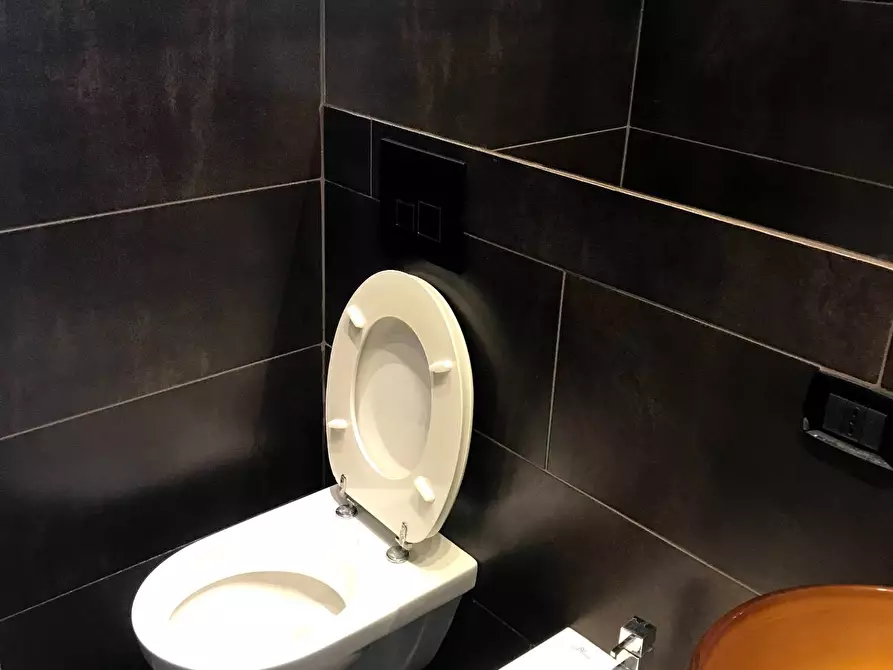 Immagine 26 di Appartamento in affitto  in Via Marghera a Milano