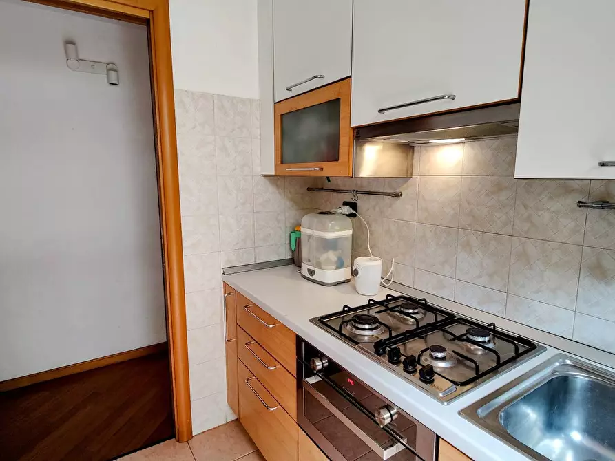 Immagine 9 di Appartamento in vendita  in via risorgimento a Mariano Comense