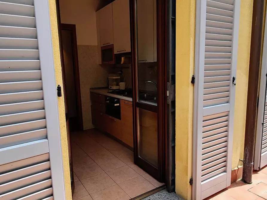 Immagine 26 di Appartamento in vendita  in via risorgimento a Mariano Comense