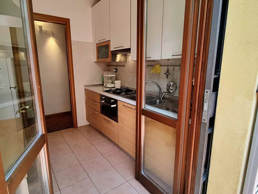 Immagine 29 di Appartamento in vendita  in via risorgimento a Mariano Comense