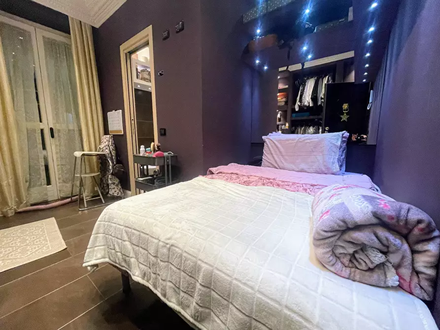 Immagine 29 di Appartamento in affitto  in Via Marghera a Milano