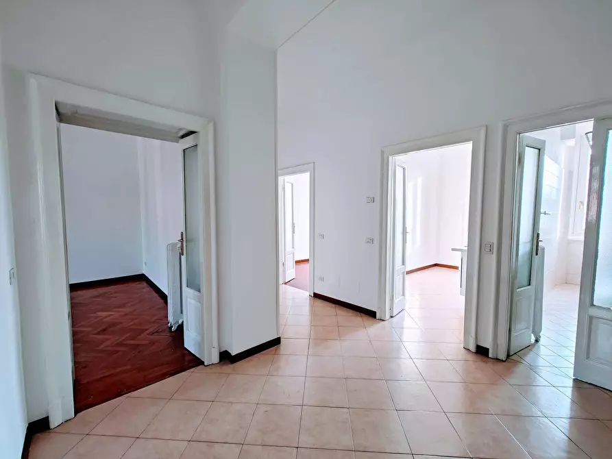 Immagine 1 di Appartamento in affitto  in Via Spartaco a Milano