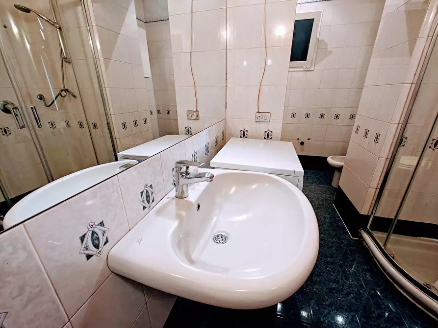 Immagine 15 di Appartamento in affitto  in Via Alserio a Milano