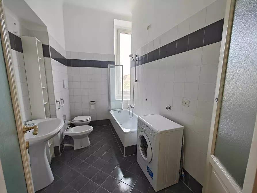 Immagine 5 di Appartamento in affitto  in Via Spartaco a Milano