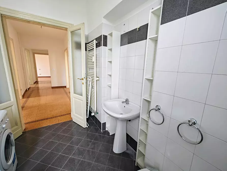 Immagine 7 di Appartamento in affitto  in Via Spartaco a Milano