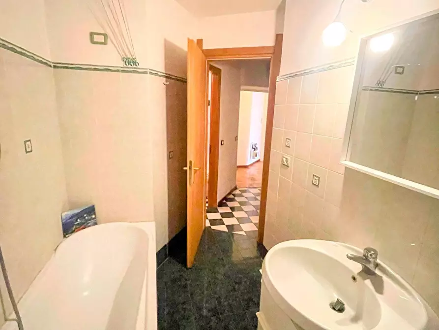 Immagine 13 di Appartamento in affitto  in Via Ercole Ferrario a Milano