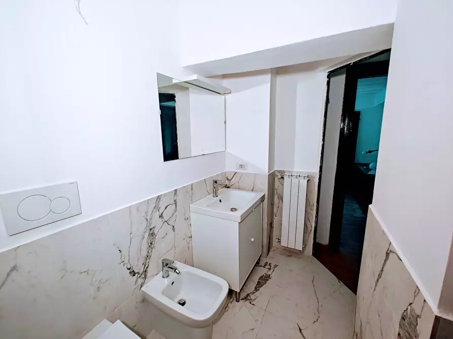 Immagine 13 di Appartamento in affitto  in Corso Di Porta Vittoria a Milano