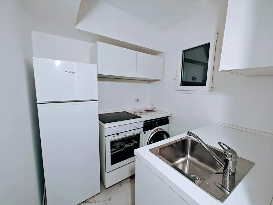 Immagine 7 di Appartamento in affitto  in Corso Di Porta Vittoria a Milano