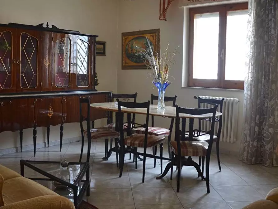 Immagine 4 di Casa semindipendente in vendita  in Via Napoli a Canosa Di Puglia