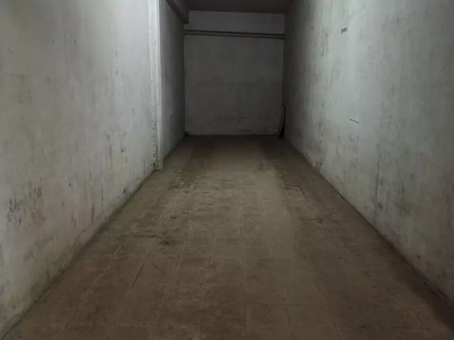 Immagine 4 di Box auto in affitto  in Piazza Terme a Canosa Di Puglia