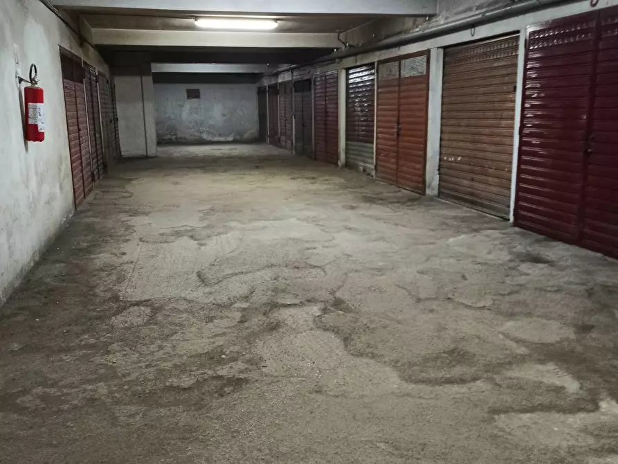 Immagine 2 di Box auto in affitto  in Piazza Terme a Canosa Di Puglia