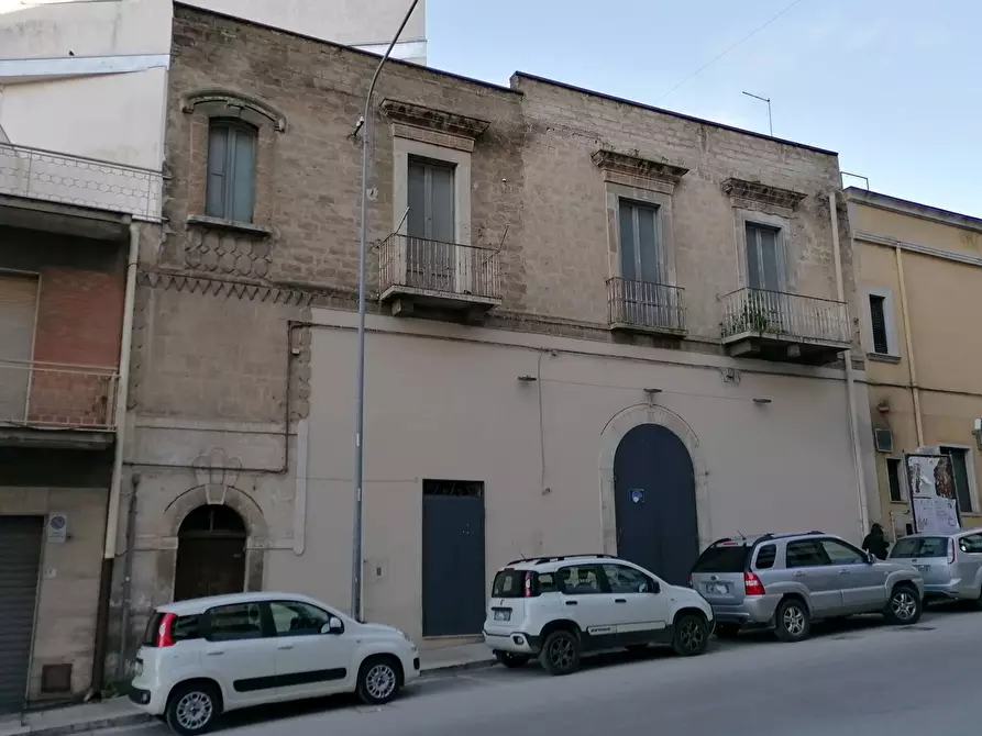 Immagine 1 di Casa indipendente in vendita  in via Sabino di Bari a Canosa Di Puglia