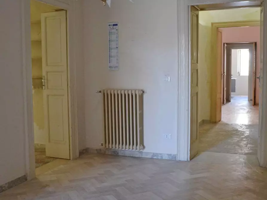 Immagine 3 di Ufficio in affitto  in via Kennedy a Canosa Di Puglia