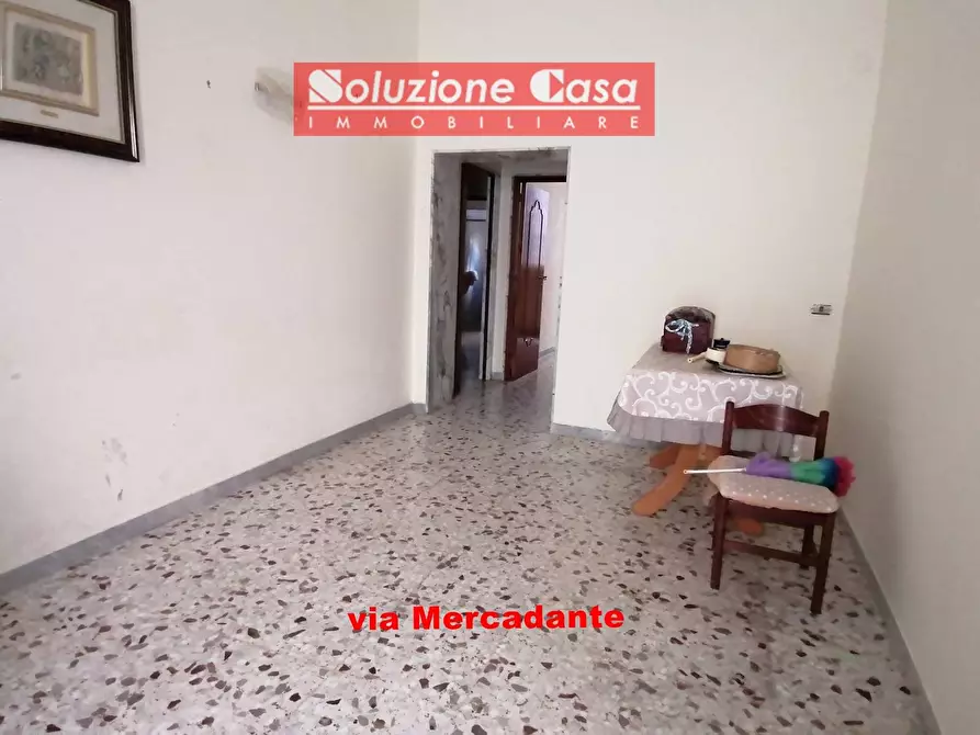 Immagine 3 di Casa semindipendente in vendita  in via Mercadante a Canosa Di Puglia