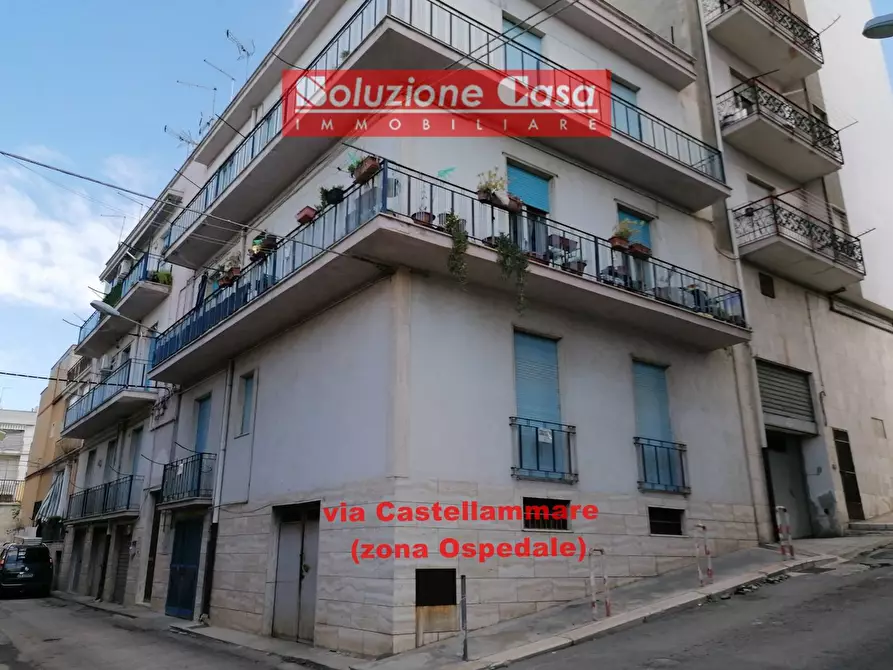 Immagine 1 di Appartamento in vendita  in via Castellammare a Canosa Di Puglia