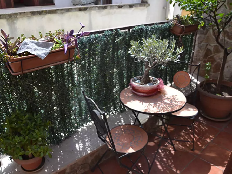 Immagine 4 di Casa indipendente in vendita  in via Sassani a Canosa Di Puglia