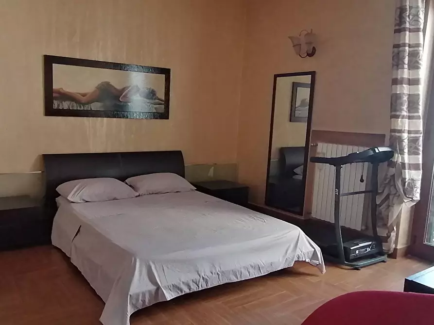 Immagine 13 di Casa indipendente in vendita  in via Sassani a Canosa Di Puglia